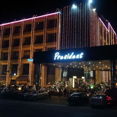 Hotel President Jalandhar Exteriör bild